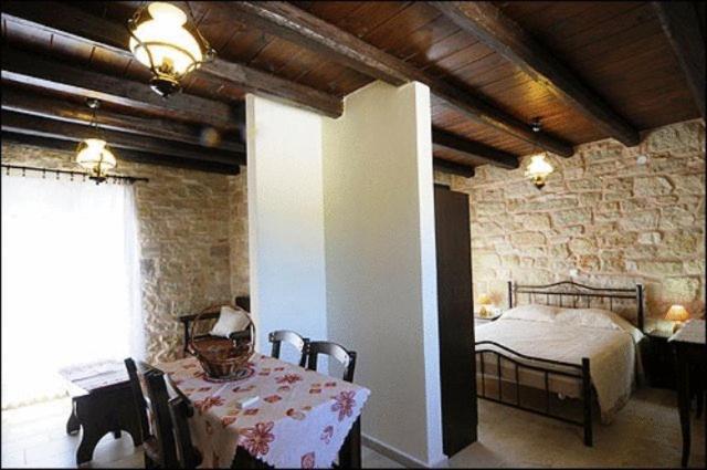 Esperides Stone Houses 古卡斯特隆 外观 照片