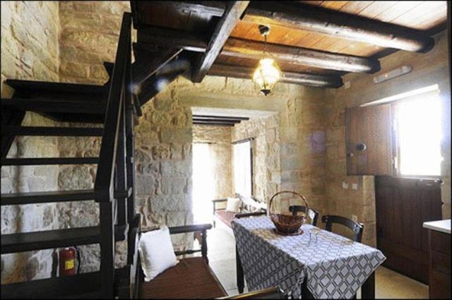 Esperides Stone Houses 古卡斯特隆 外观 照片